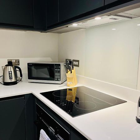 Stunning One Bedroom Apartment In Old Trafford Manchester Exterior photo